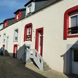Fontaine Morgat Apartment
